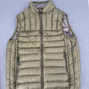 TUMI Pax Ultralight Packable Down Puffer Vest Olive Gorpcore Travel Pillow M